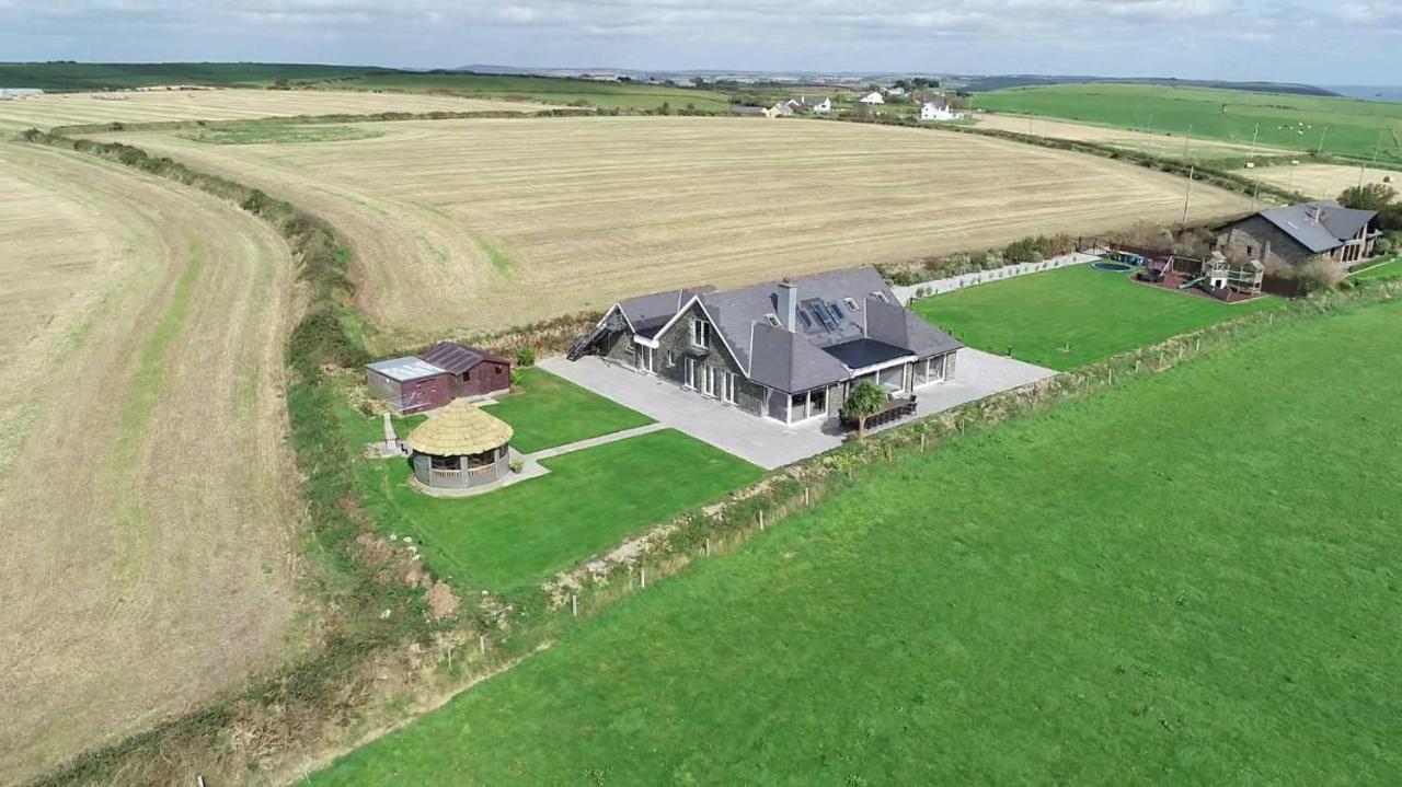 Ocean View,Kinsale, Hosted By Exquisite Holiday Homes, Sleeps 22 Exteriör bild