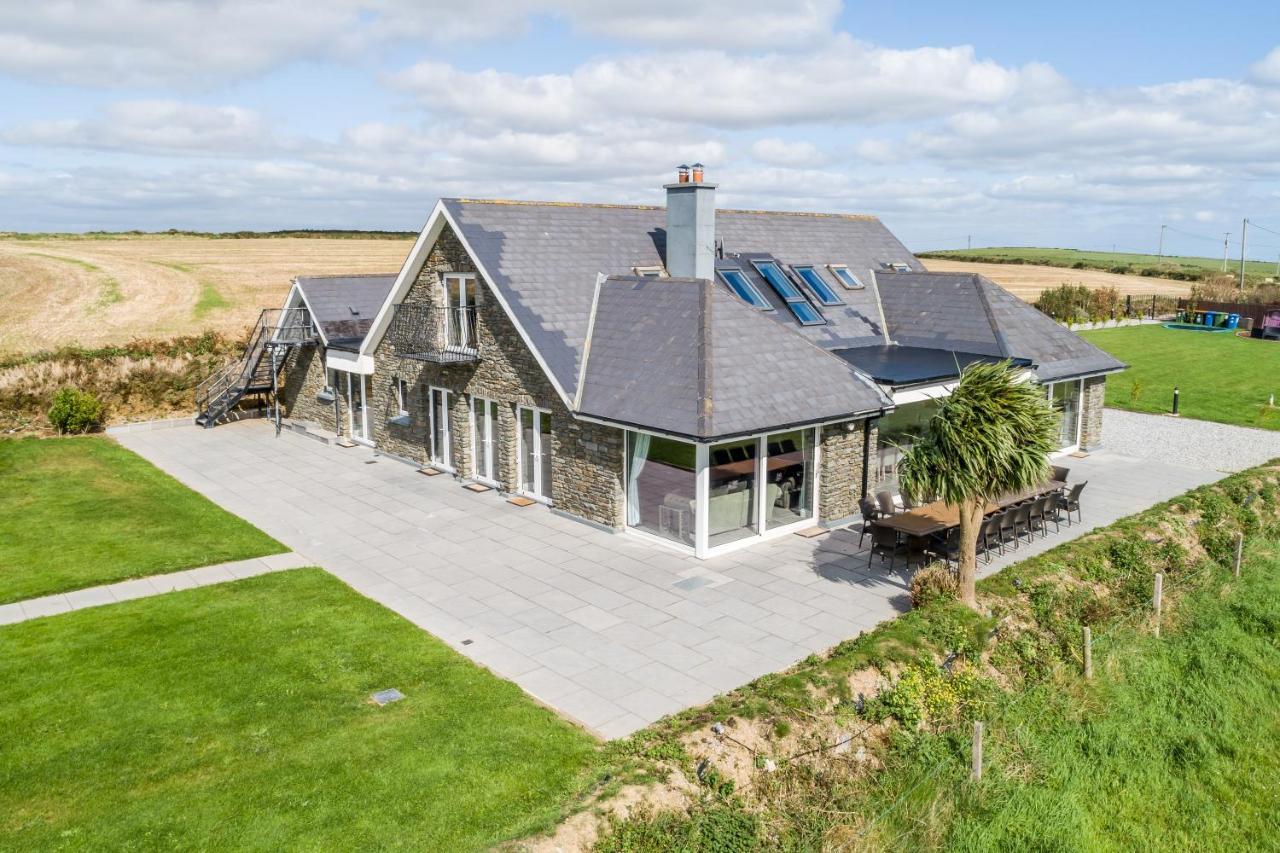 Ocean View,Kinsale, Hosted By Exquisite Holiday Homes, Sleeps 22 Exteriör bild