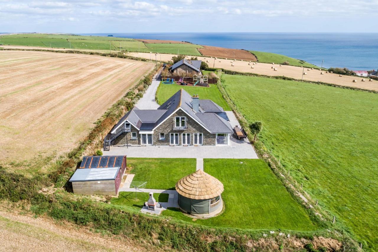 Ocean View,Kinsale, Hosted By Exquisite Holiday Homes, Sleeps 22 Exteriör bild