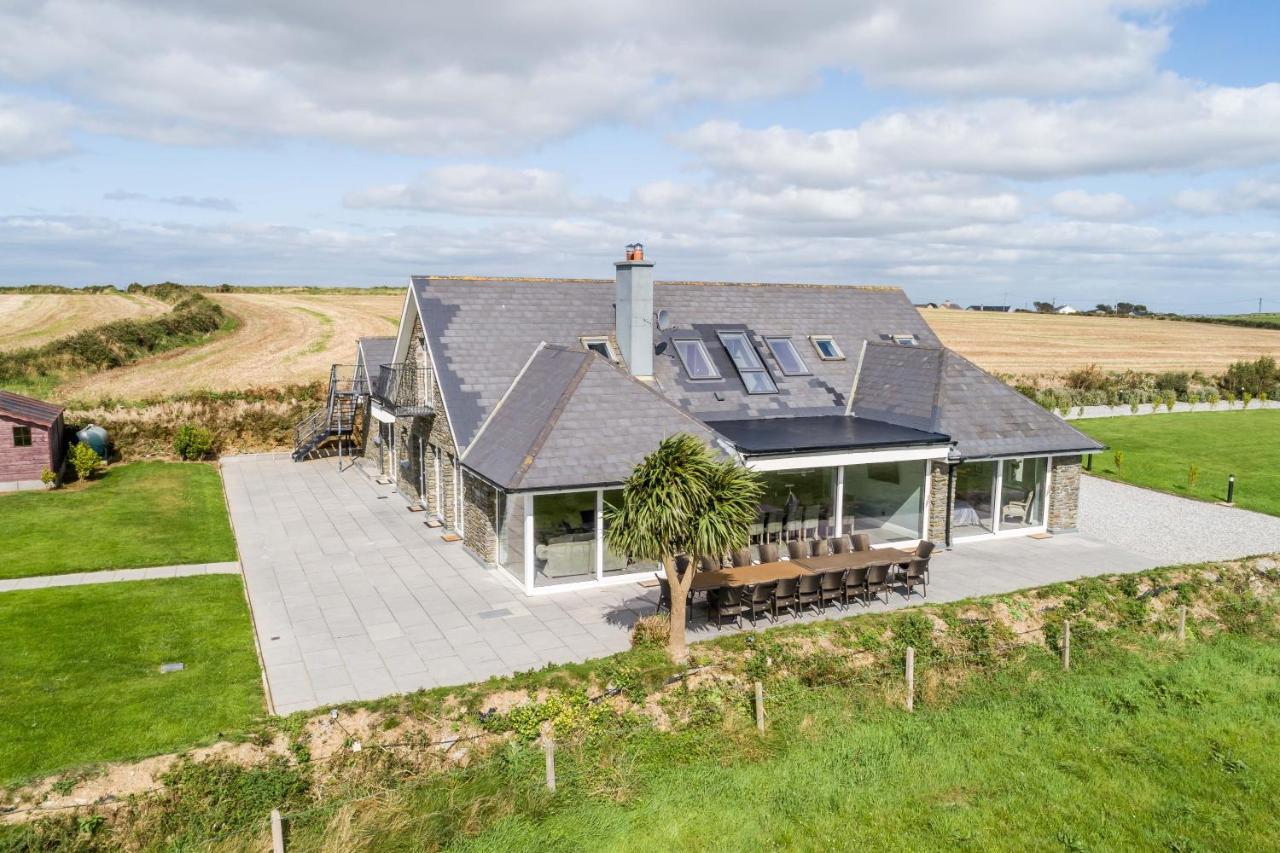 Ocean View,Kinsale, Hosted By Exquisite Holiday Homes, Sleeps 22 Exteriör bild