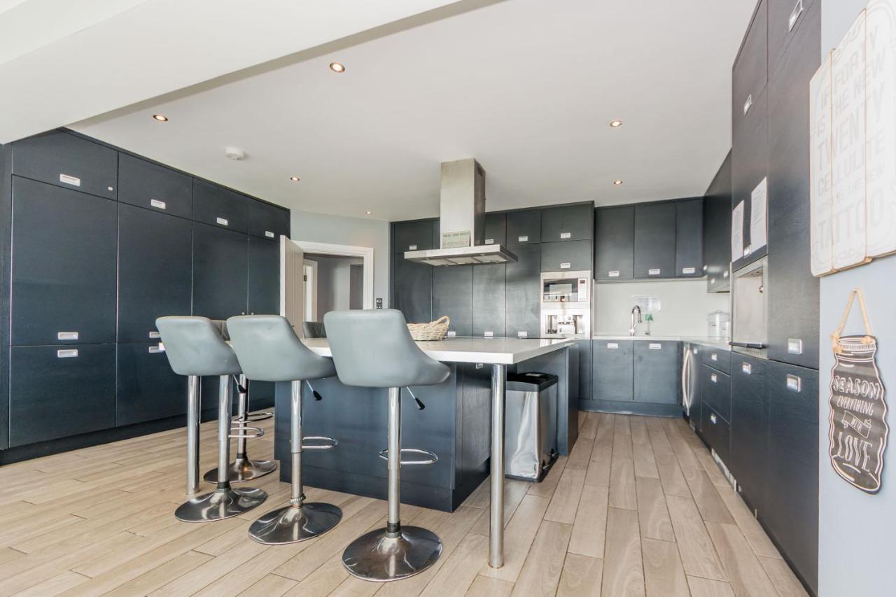 Ocean View,Kinsale, Hosted By Exquisite Holiday Homes, Sleeps 22 Exteriör bild
