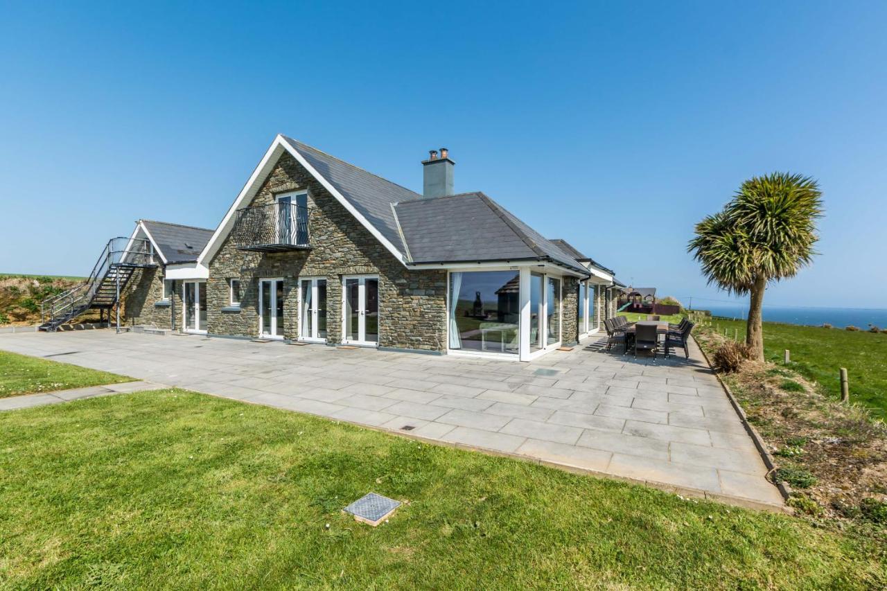 Ocean View,Kinsale, Hosted By Exquisite Holiday Homes, Sleeps 22 Exteriör bild